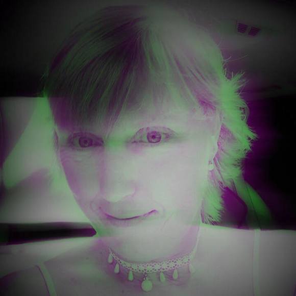 Meet the Posher Other - Meet your Posher, Elizabeth